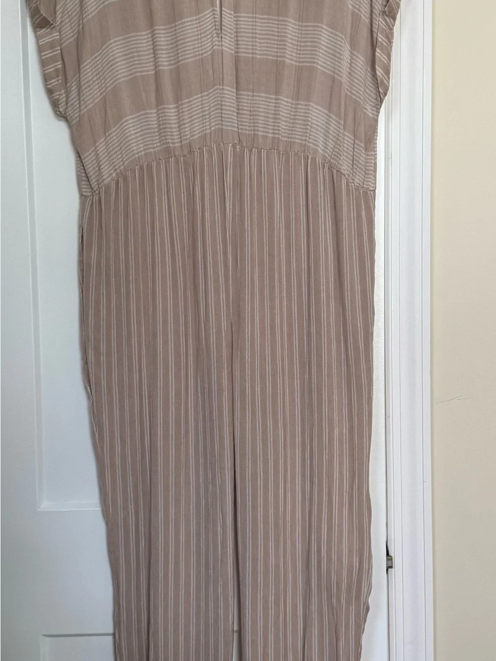 **NWT** Free People Neutral Striped V-Neck Jumpsuit Sz S pockets rolled Sleeve